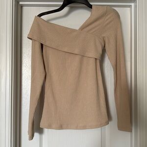 Listicle Asymmetrical One Shoulder Top